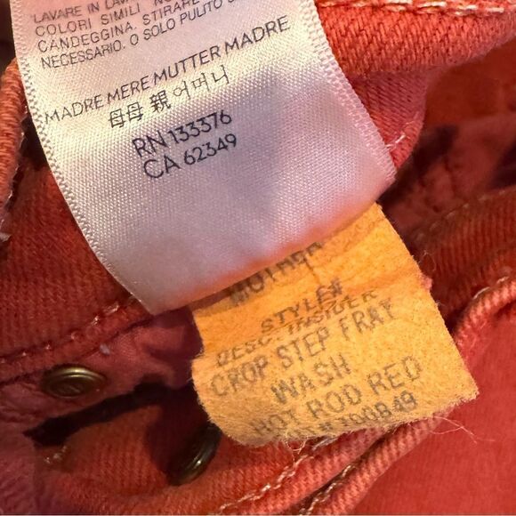 Mother Insider Crop Step Fray Hot Rod Red 25 - Picture 9 of 9